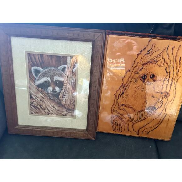 VGUC Vintage 20 Piece Raccoon Collection Pictures Bags Stuffies Plate Wood Box - Picture 7 of 10